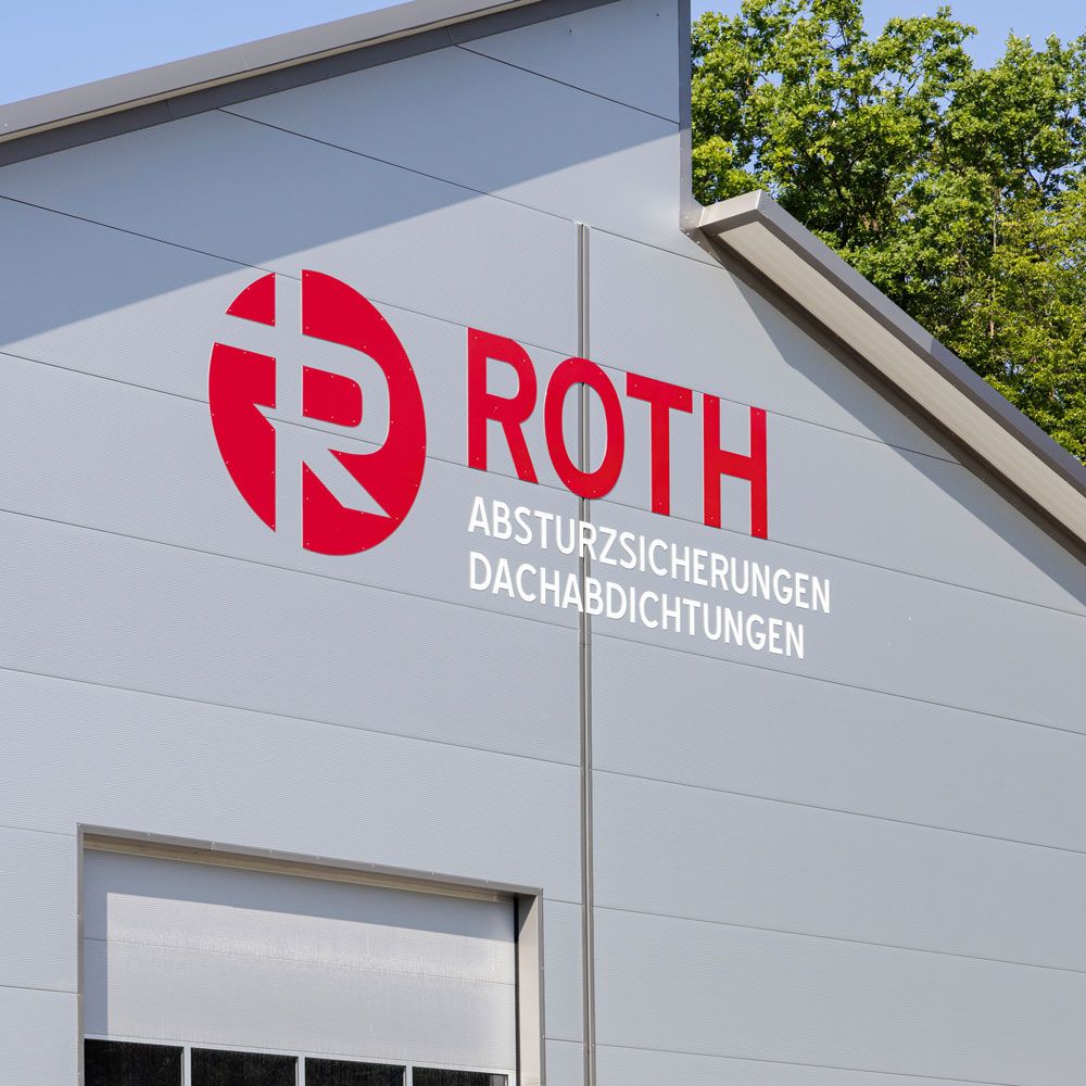 Roth Firmenlogo